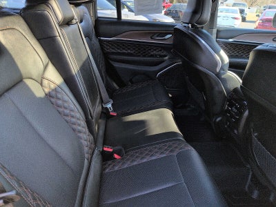 2024 Jeep Grand Cherokee Summit