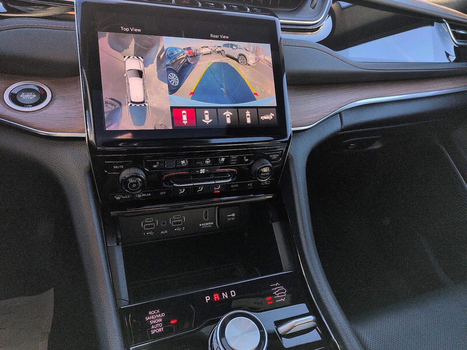 2024 Jeep Grand Cherokee Summit