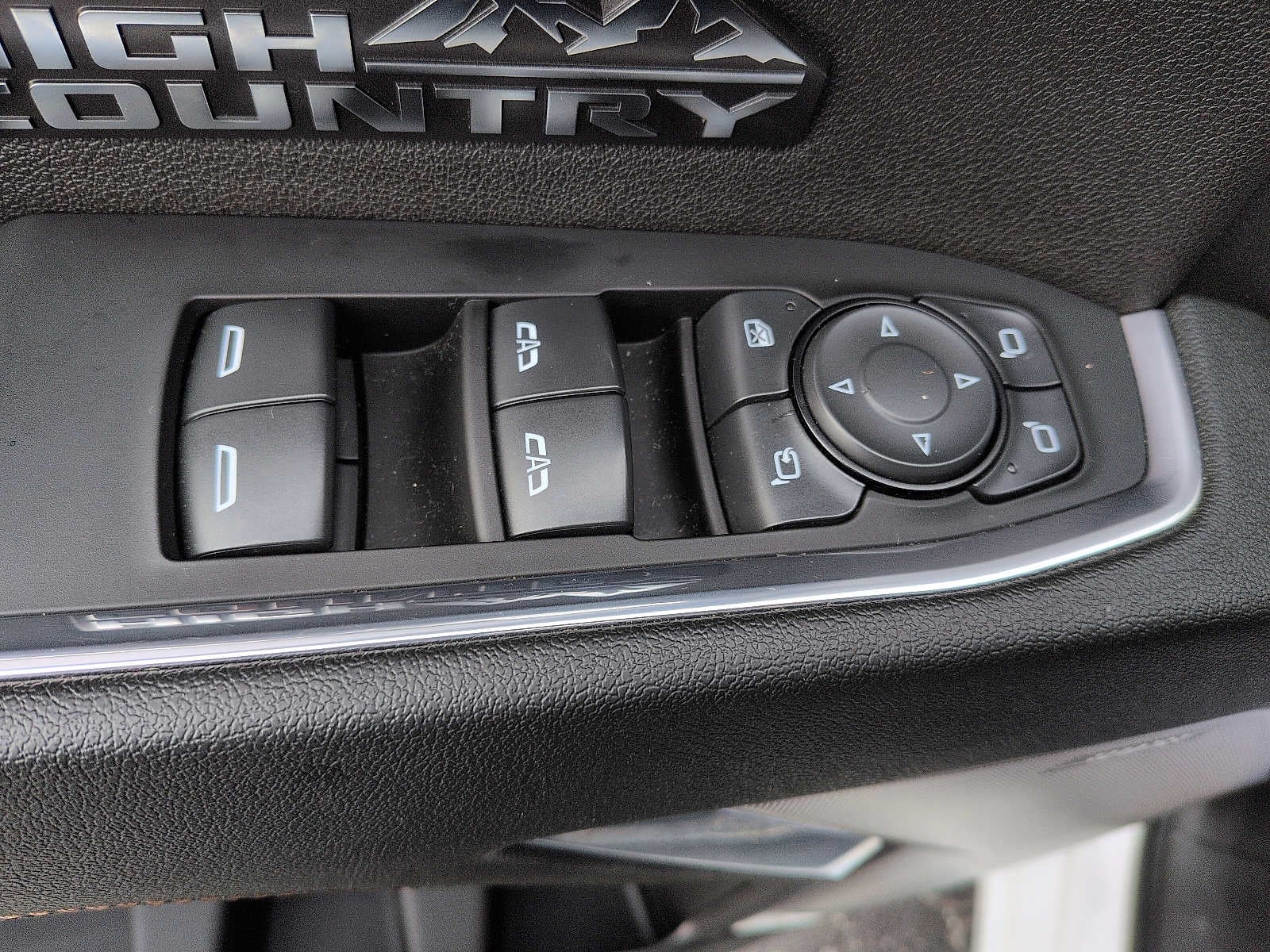 2023 Chevrolet Silverado 1500 High Country