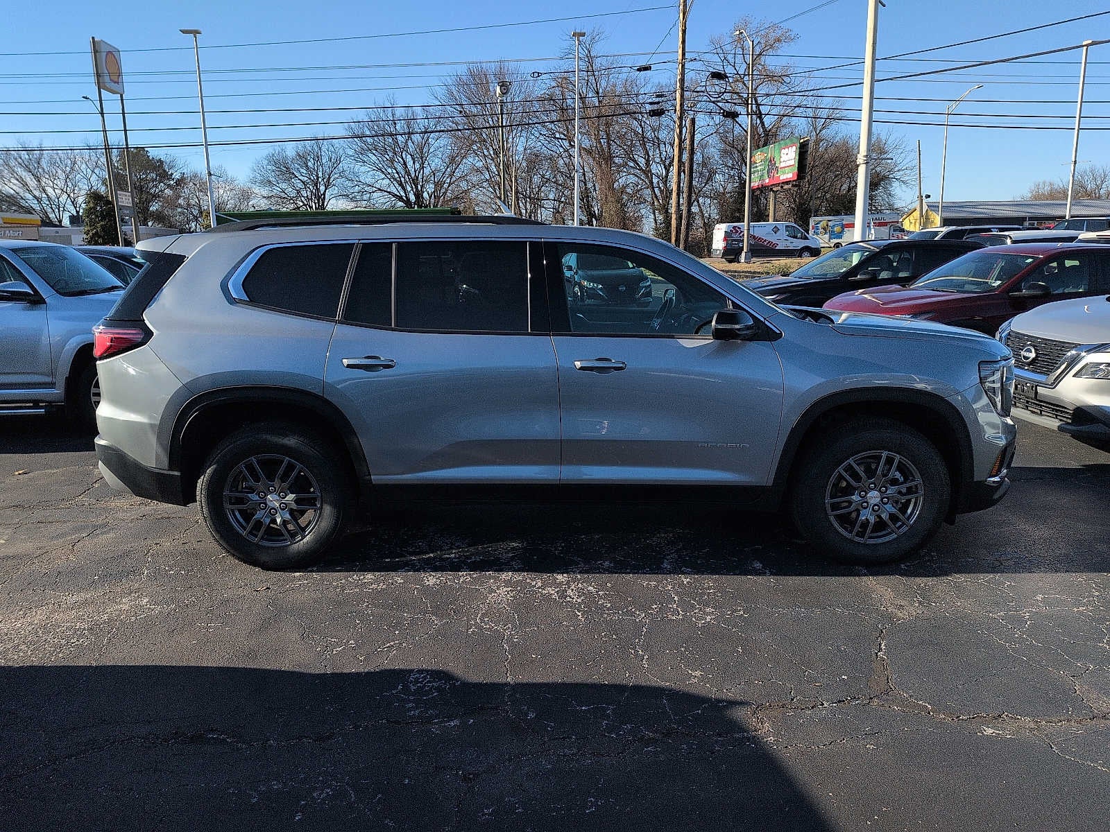 2025 GMC Acadia Elevation