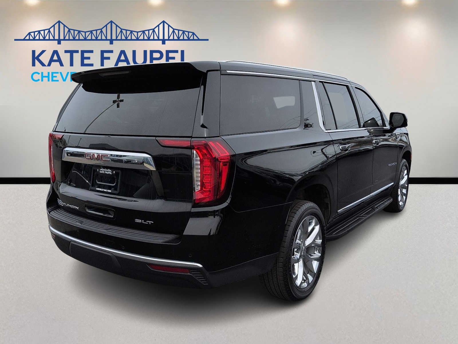 2021 GMC Yukon XL SLT