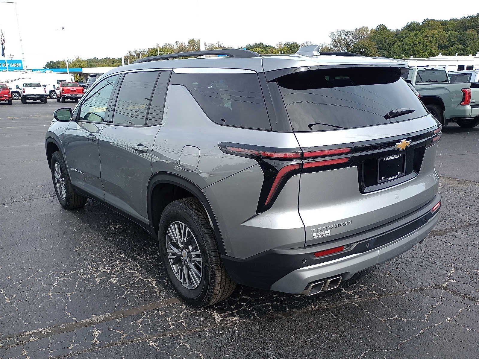2025 Chevrolet Traverse LT