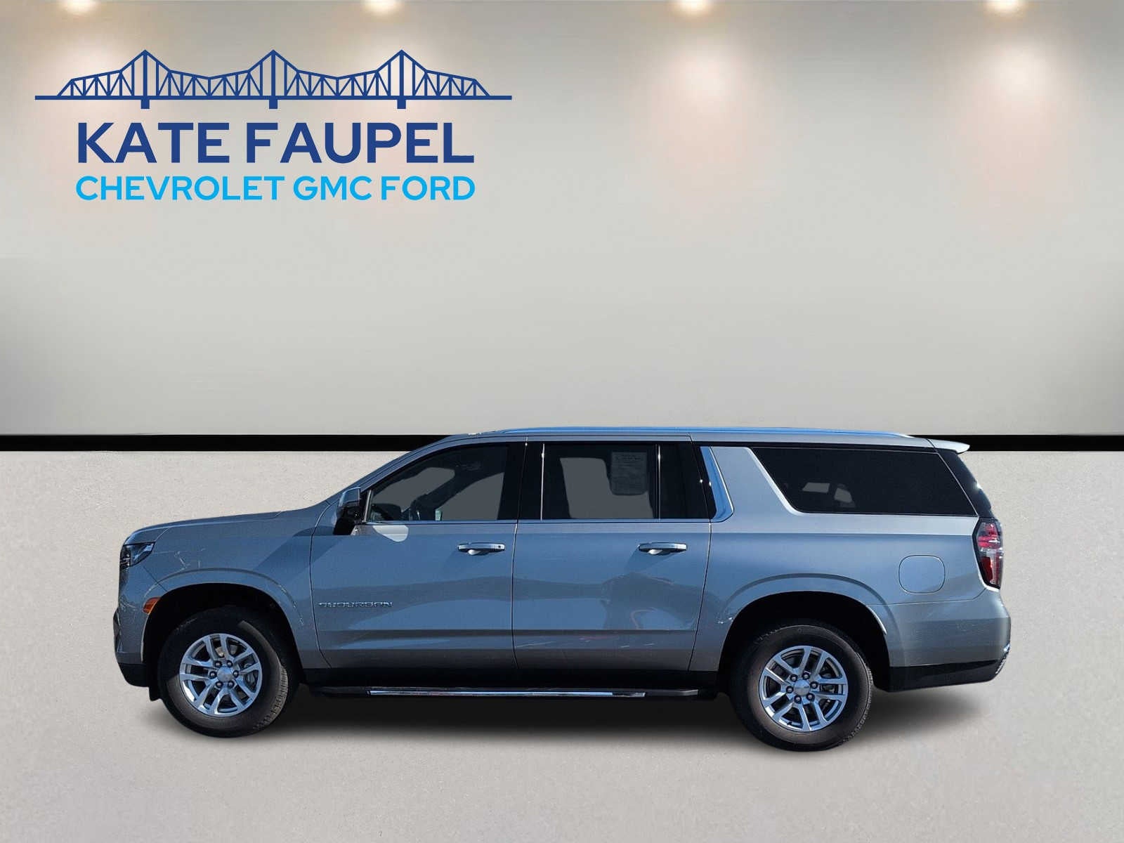 2024 Chevrolet Suburban LT
