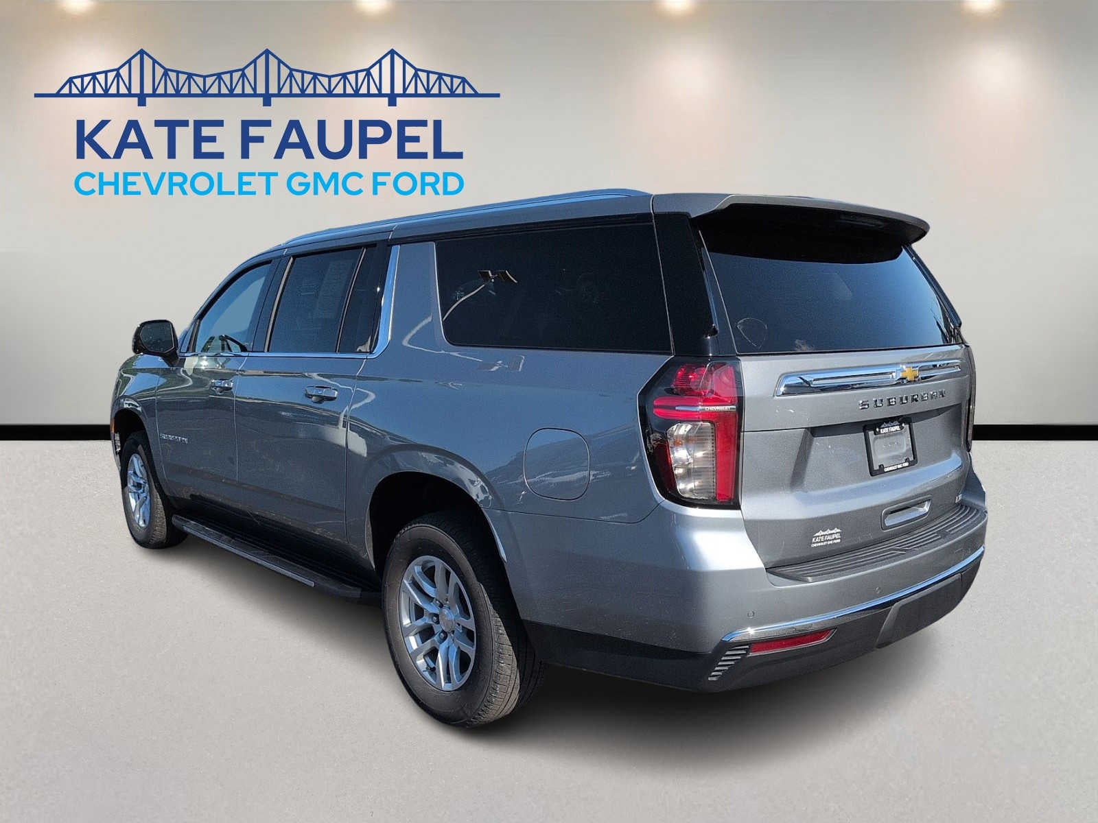 2024 Chevrolet Suburban LT