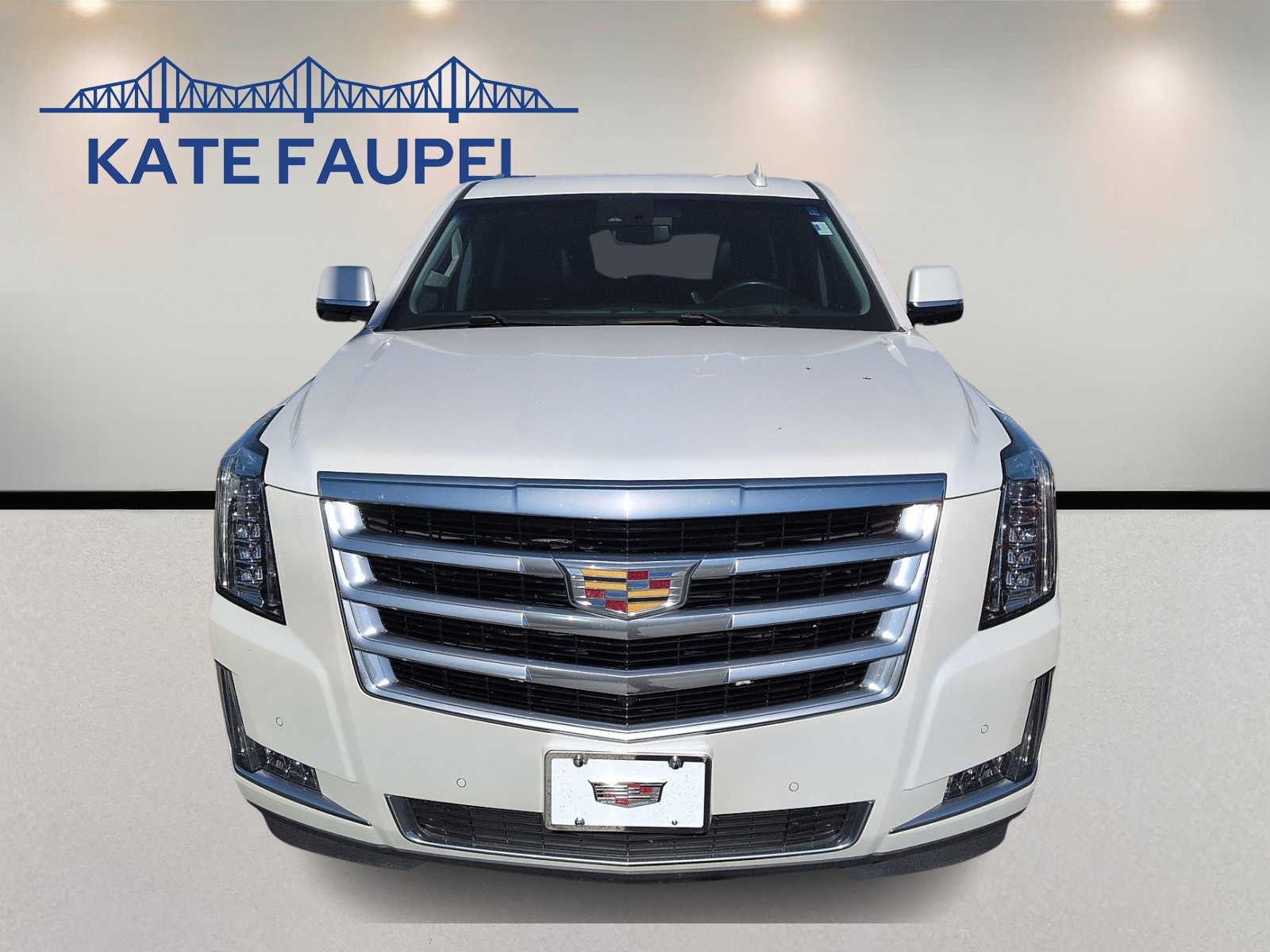 2017 Cadillac Escalade Luxury
