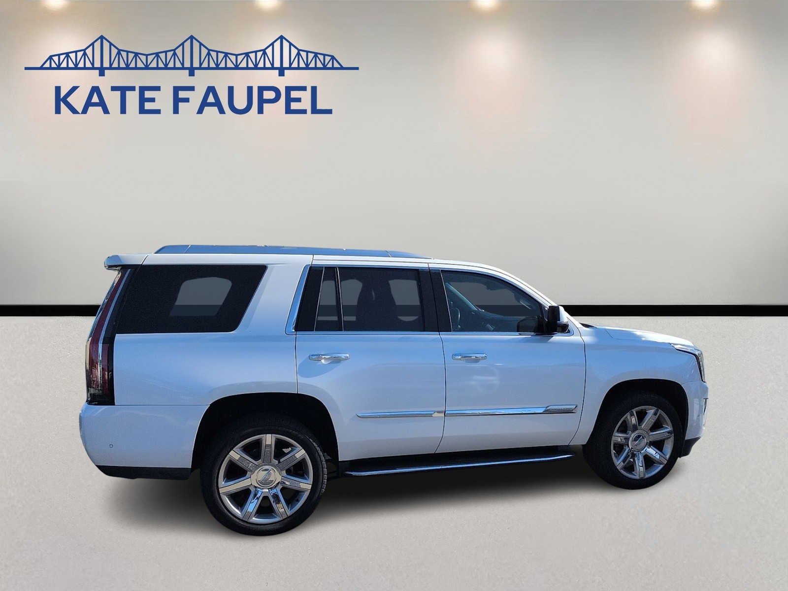 2017 Cadillac Escalade Luxury
