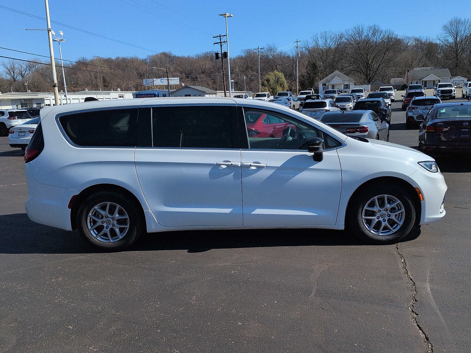 2024 Chrysler Pacifica Touring L