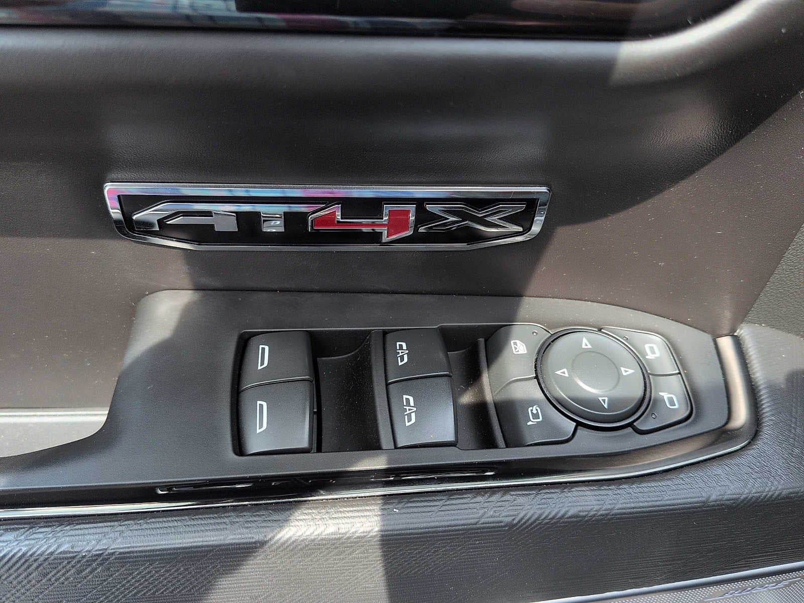 2023 GMC Sierra 1500 AT4X