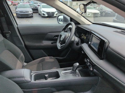 2025 Nissan Kicks S