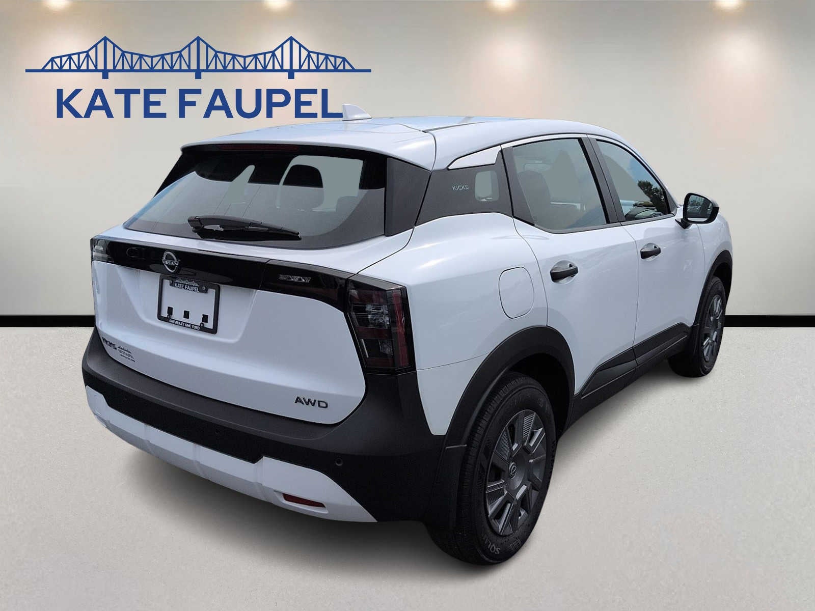 2025 Nissan Kicks S