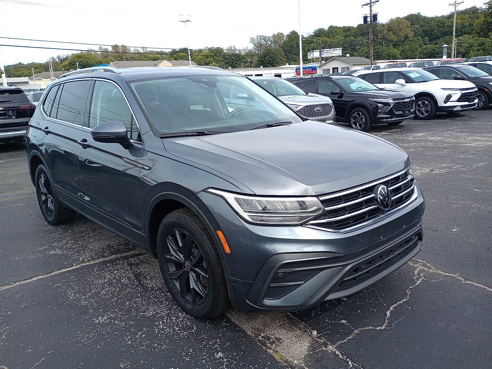2024 Volkswagen Tiguan SE