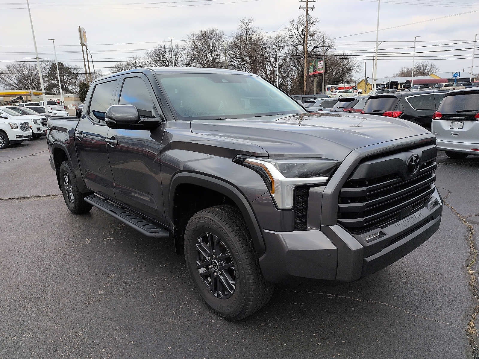 2023 Toyota Tundra 4WD SR5