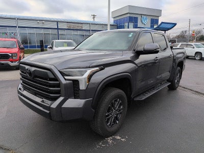 2023 Toyota Tundra 4WD SR5