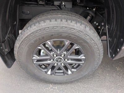 2023 Toyota Tundra 4WD SR5