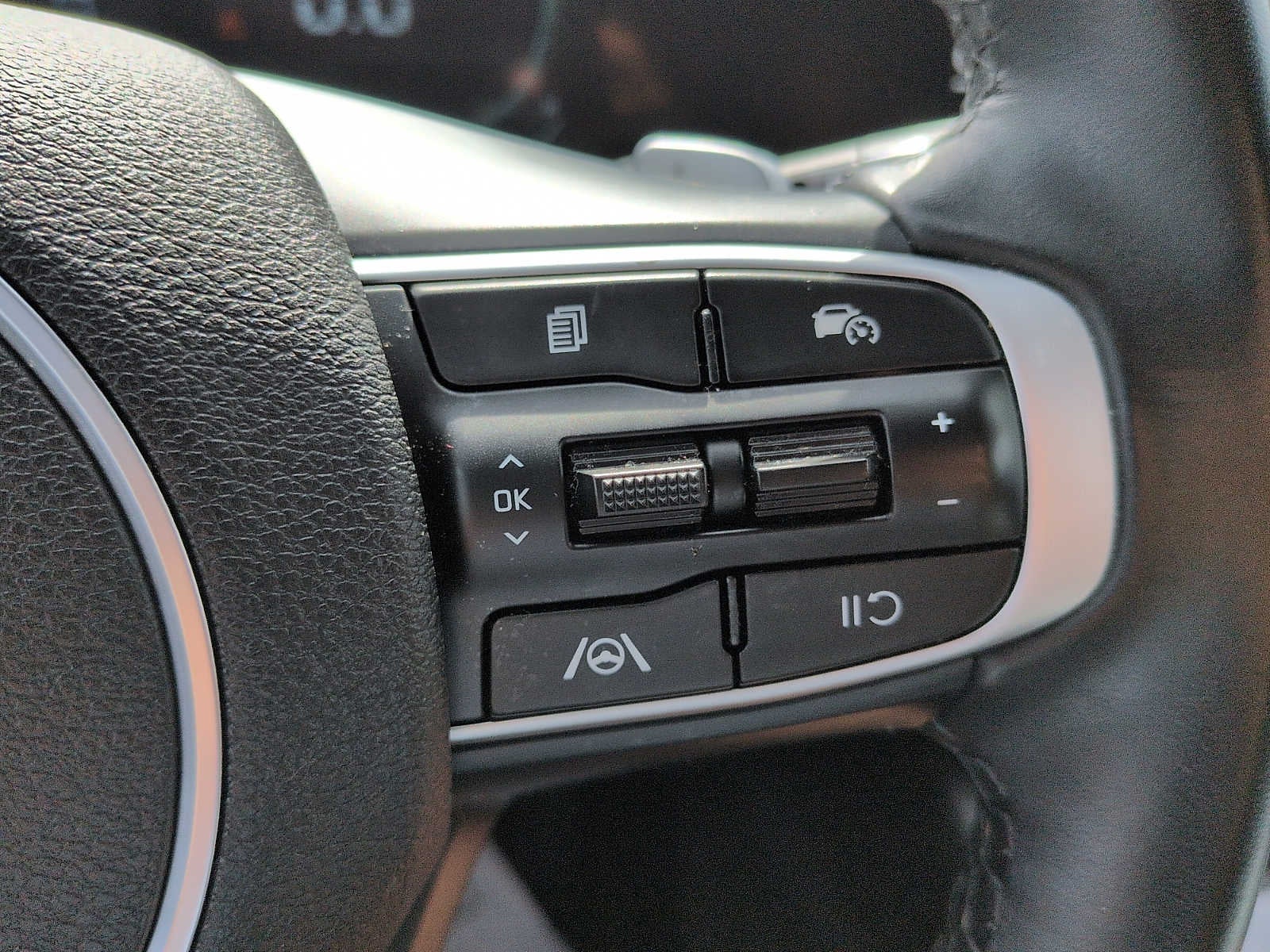 2024 Kia Sportage Hybrid EX