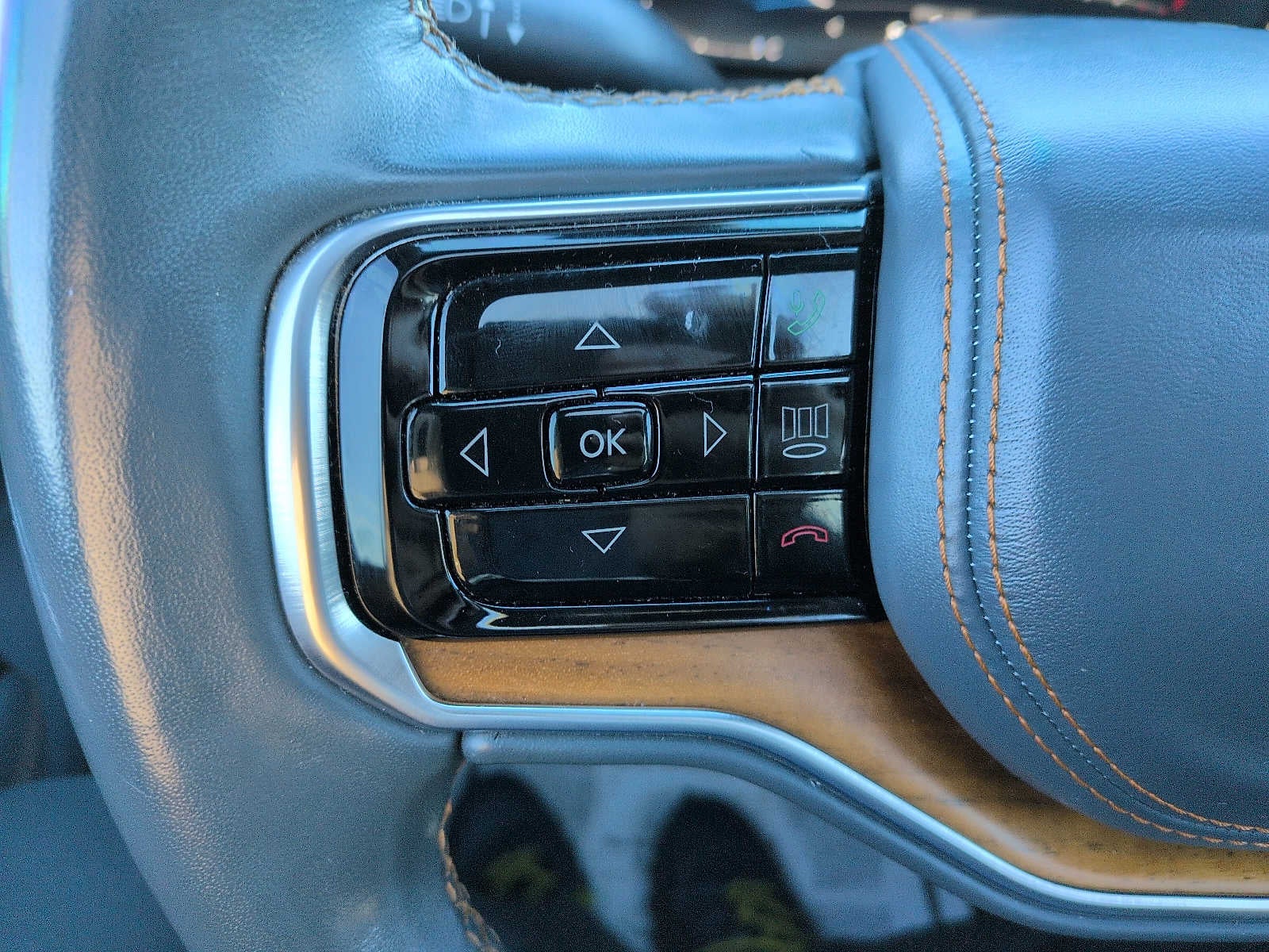 2022 Jeep Grand Wagoneer Series II