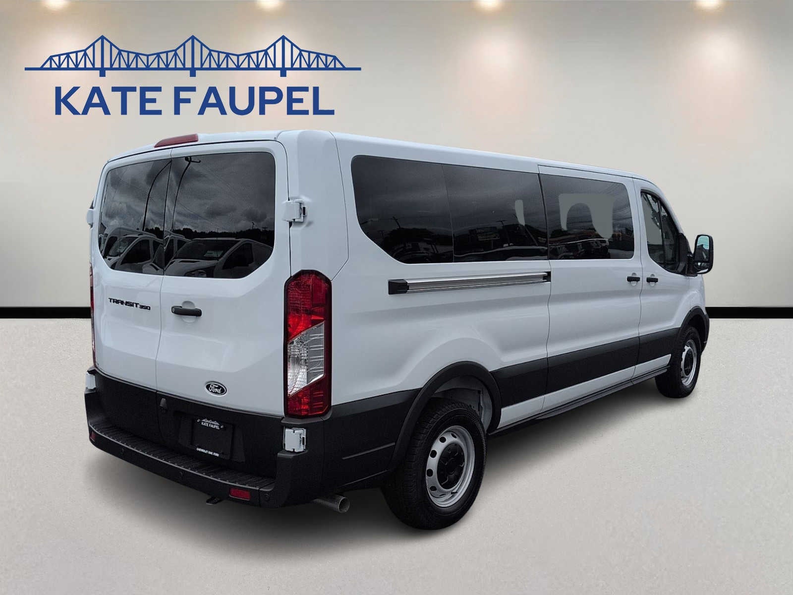 2026 Ford Transit Passenger Wagon XL