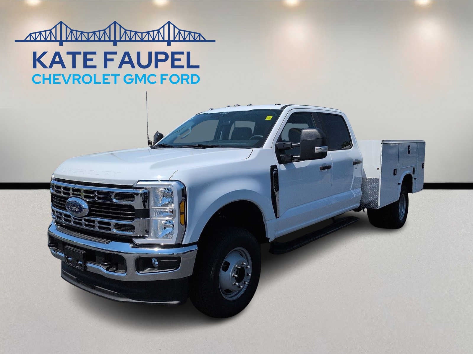 2026 Ford Super Duty F-350 DRW F-350® XL