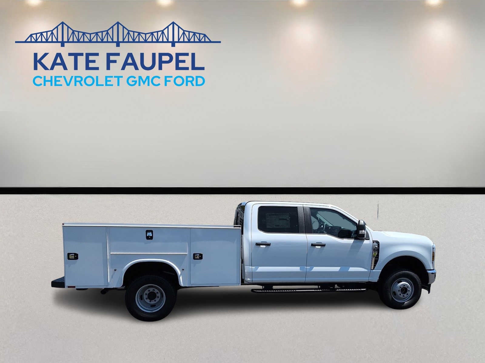 2026 Ford Super Duty F-350 DRW F-350® XL
