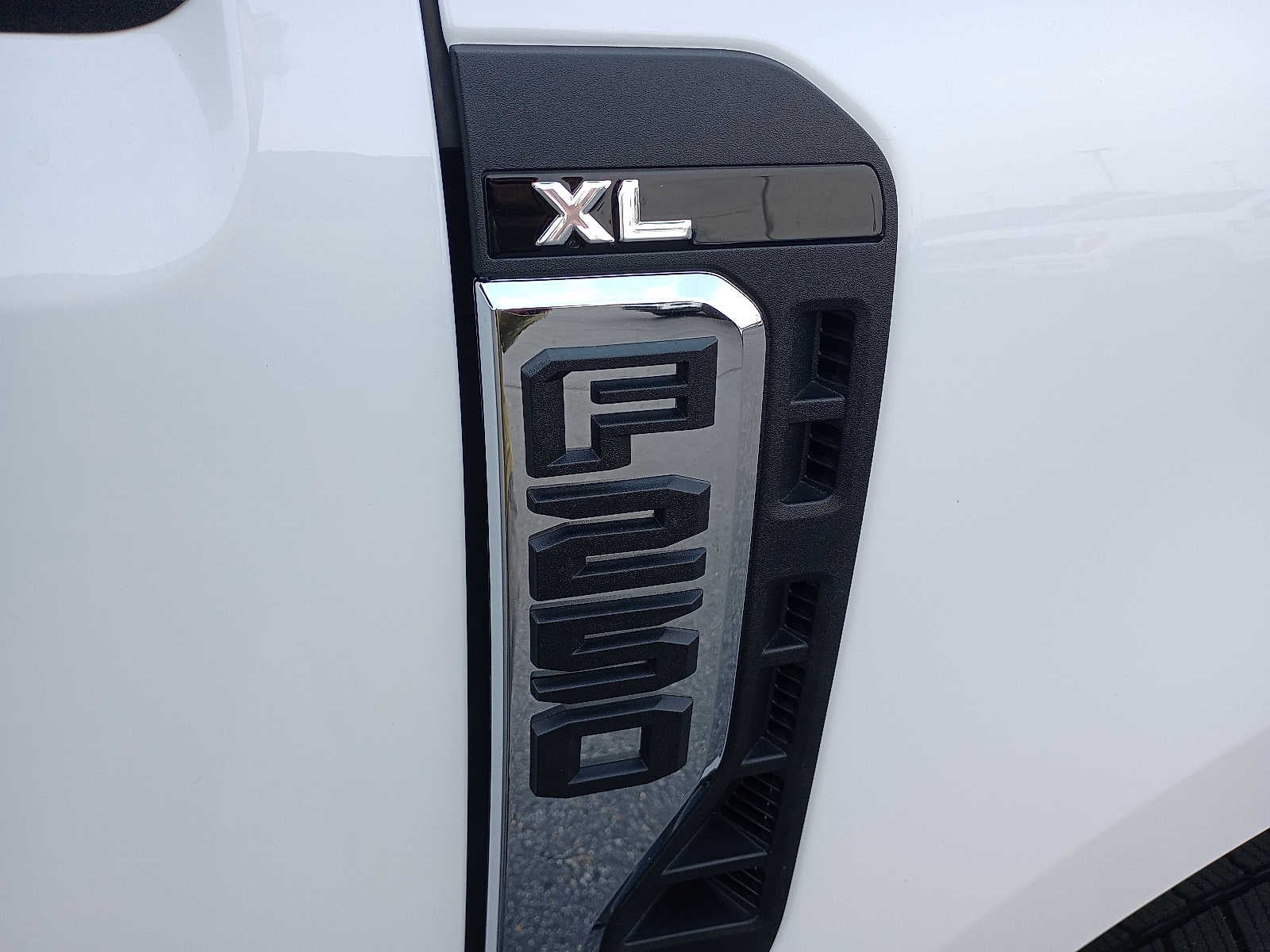 2025 Ford Super Duty F-250 SRW XL