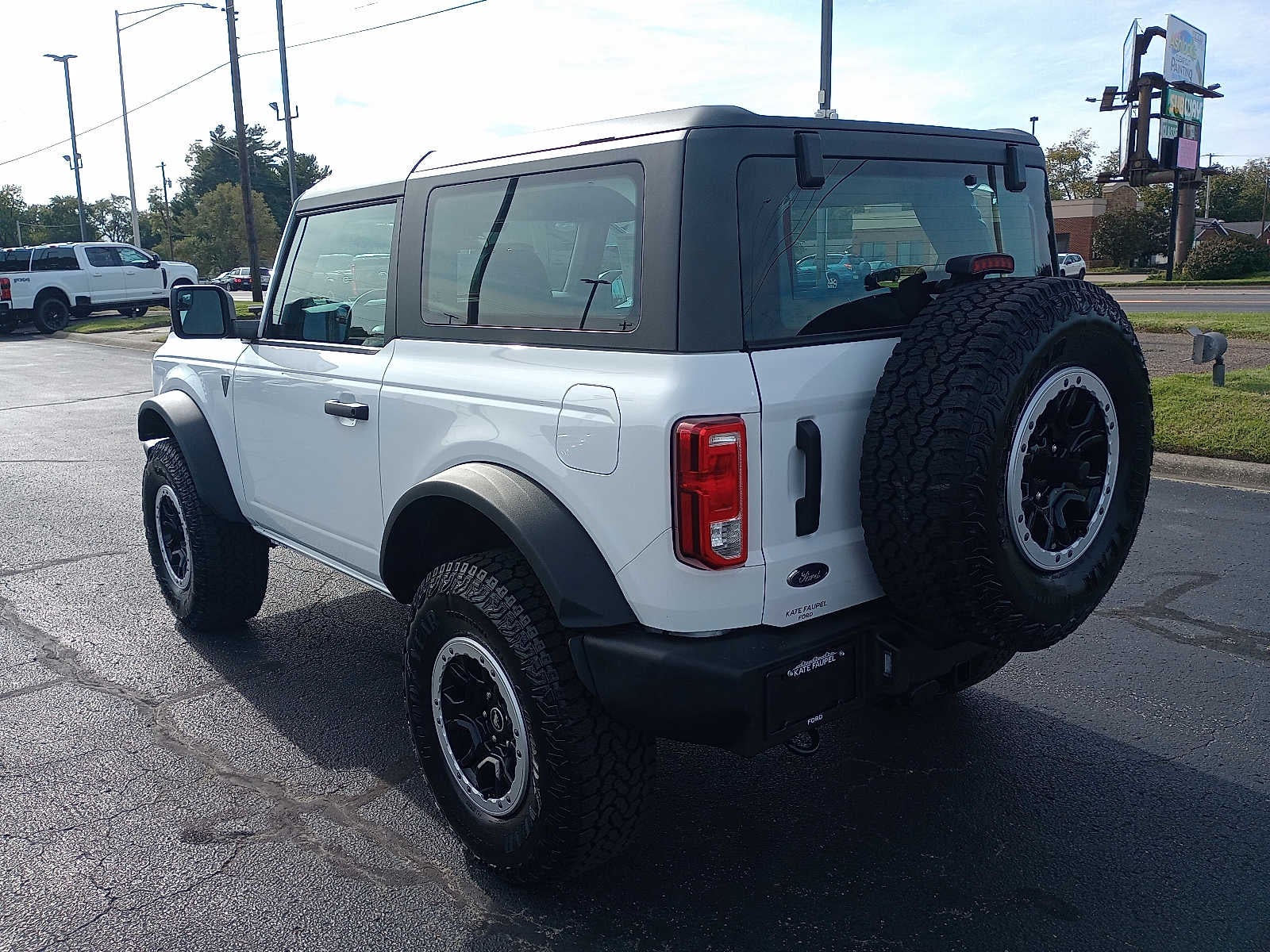 2025 Ford Bronco Base