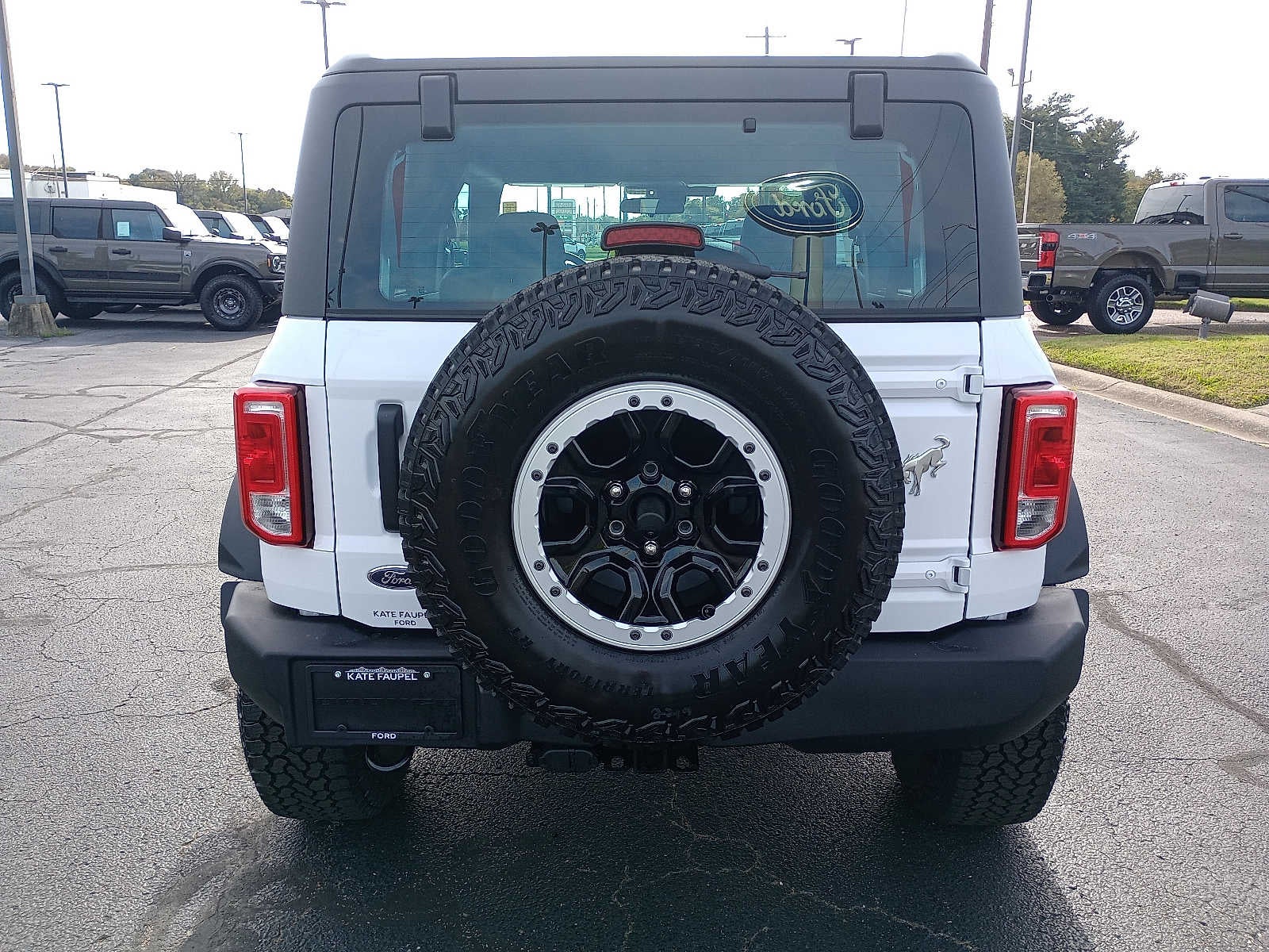 2025 Ford Bronco Base