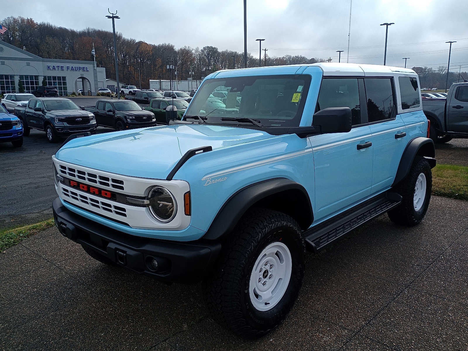 2025 Ford Bronco Heritage Edition