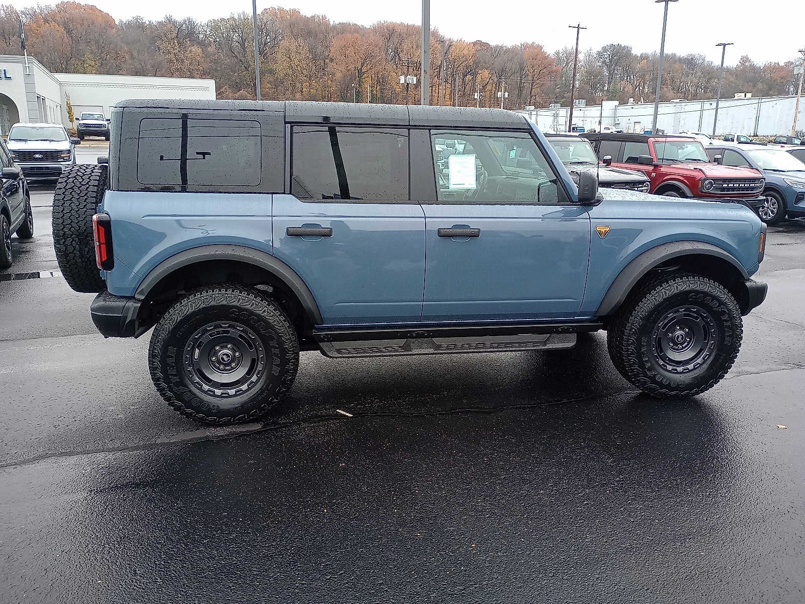 2025 Ford Bronco Badlands