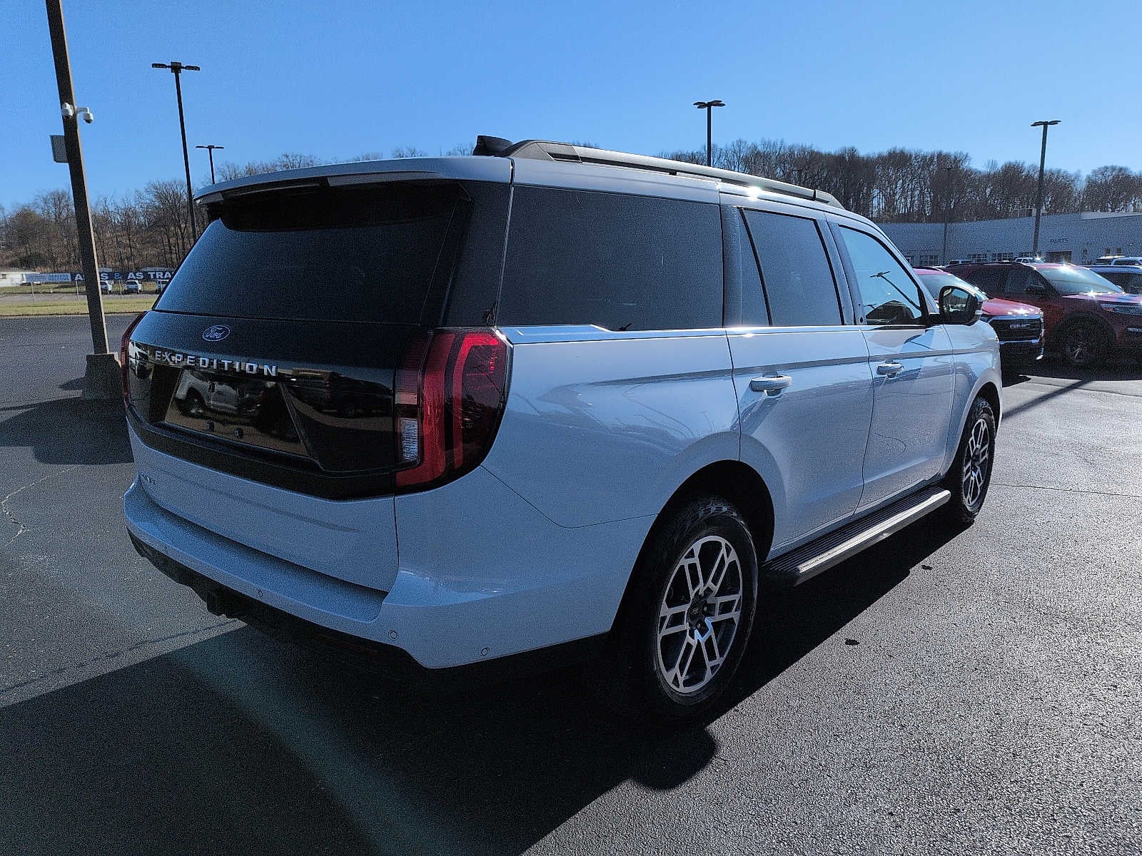 2025 Ford Expedition Active