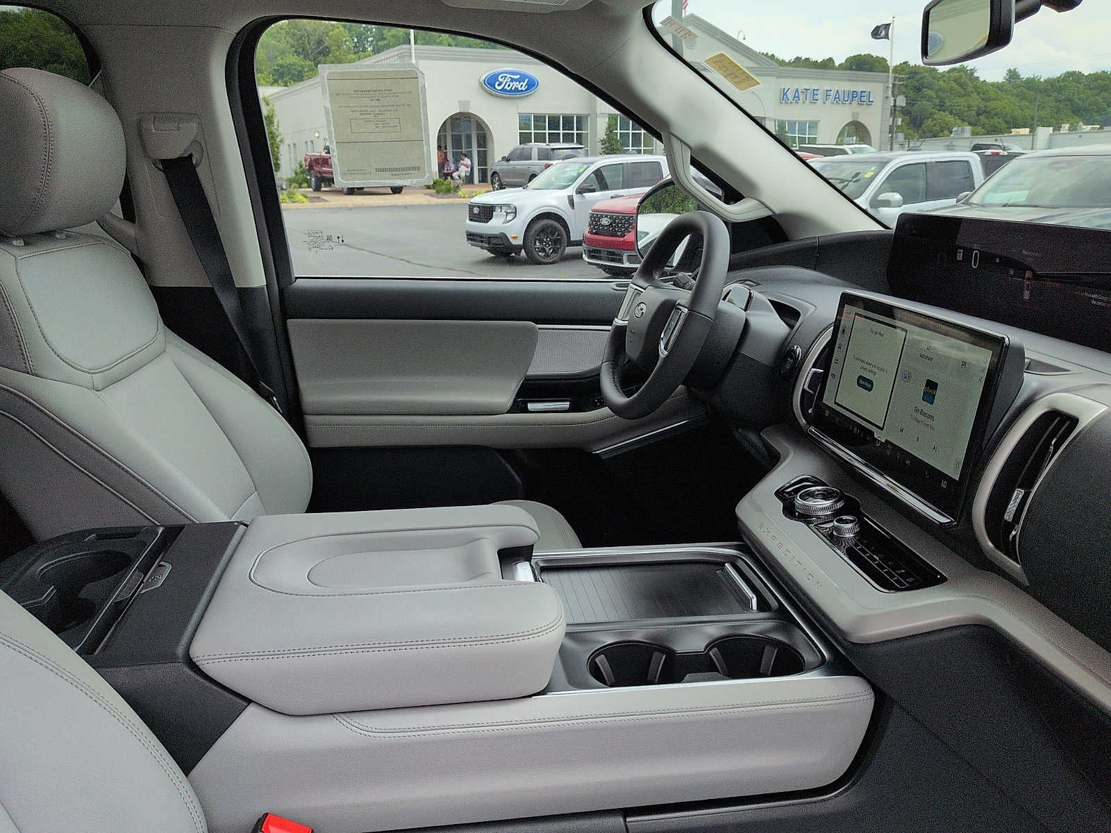 2026 Ford Expedition Active