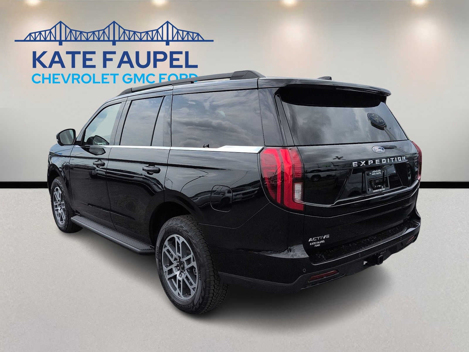 2026 Ford Expedition Active