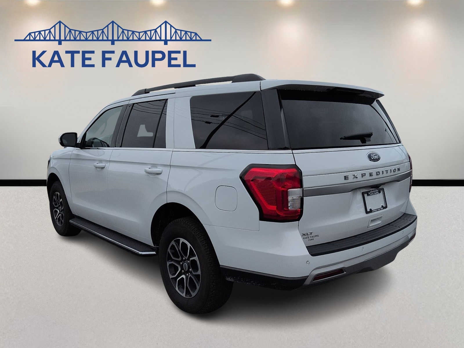 2023 Ford Expedition XLT
