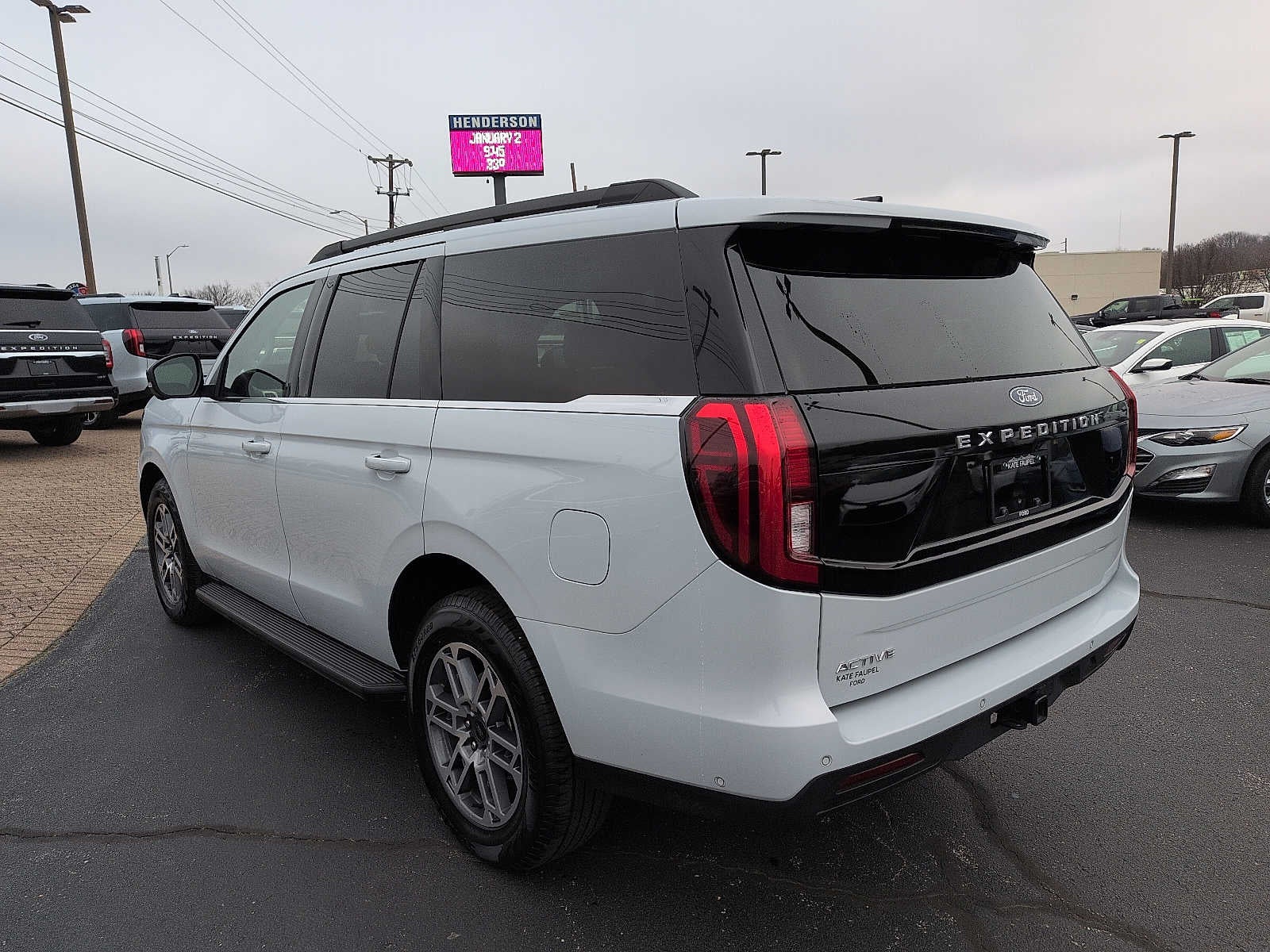 2025 Ford Expedition Active