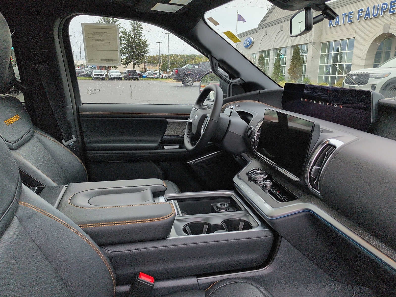 2027 Ford Expedition Tremor