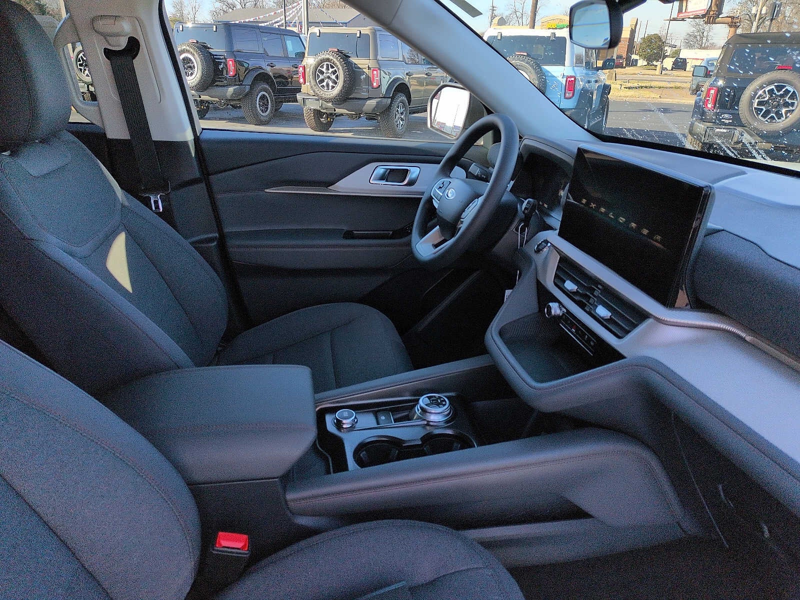 2026 Ford Explorer Active w/100A Pkg