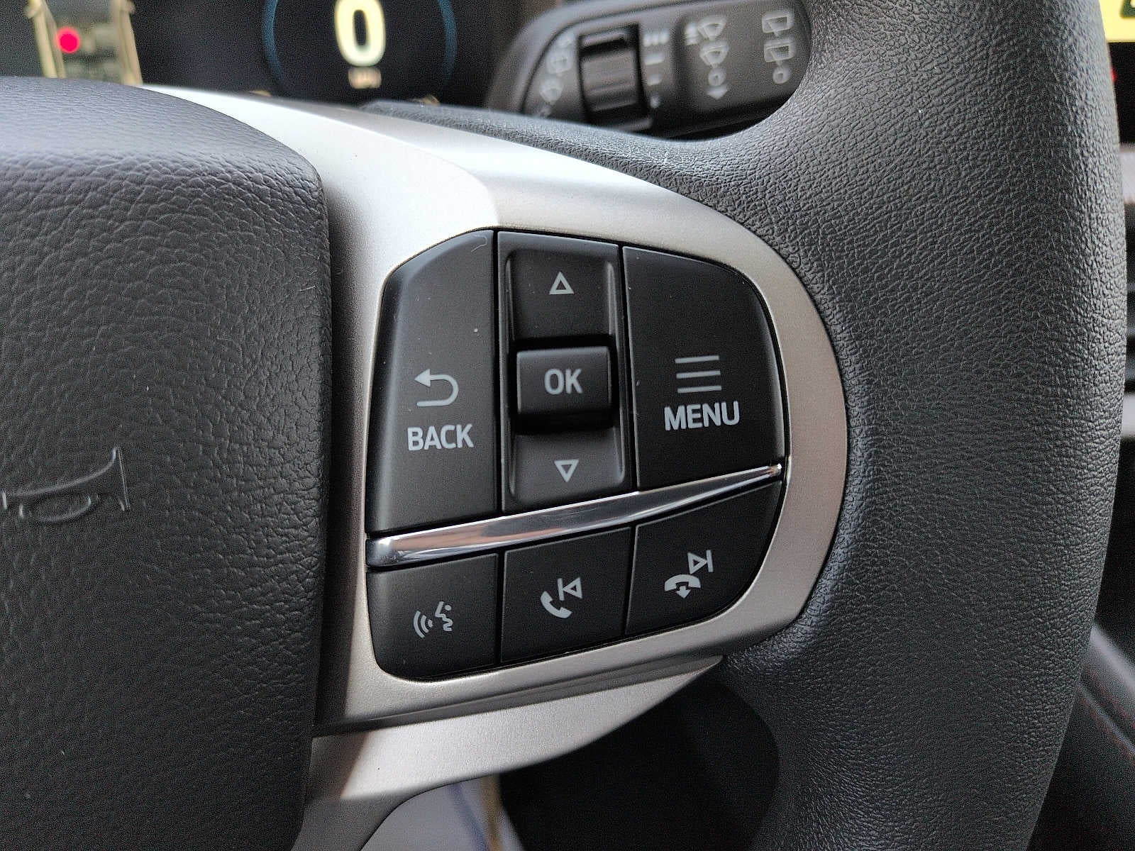 2026 Ford Explorer Active w/100A Pkg