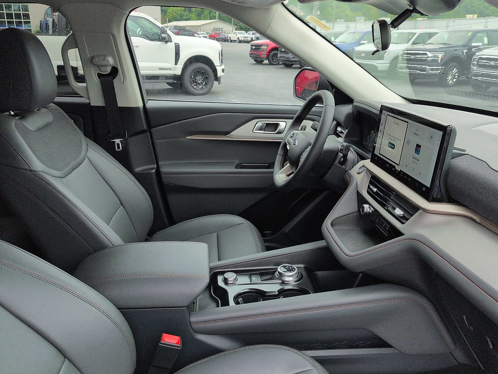 2026 Ford Explorer Active w/200A Pkg