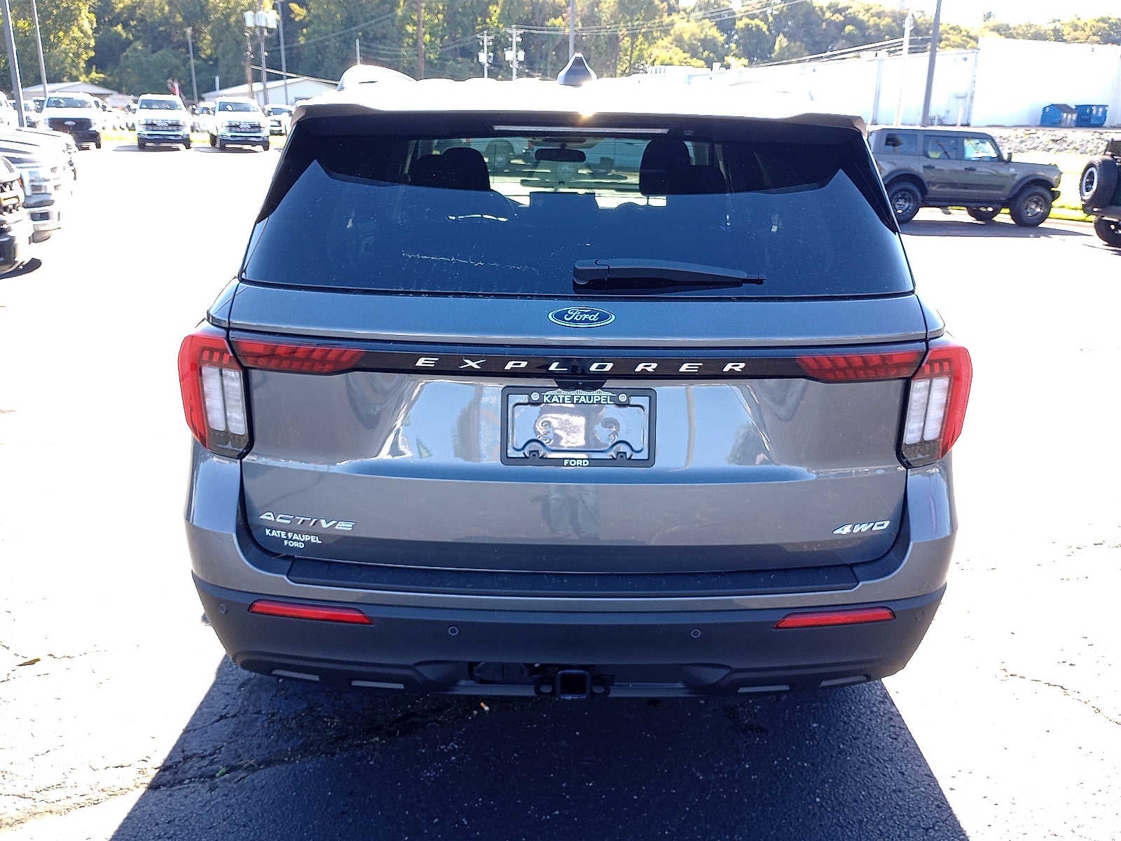 2026 Ford Explorer Active w/100A Pkg