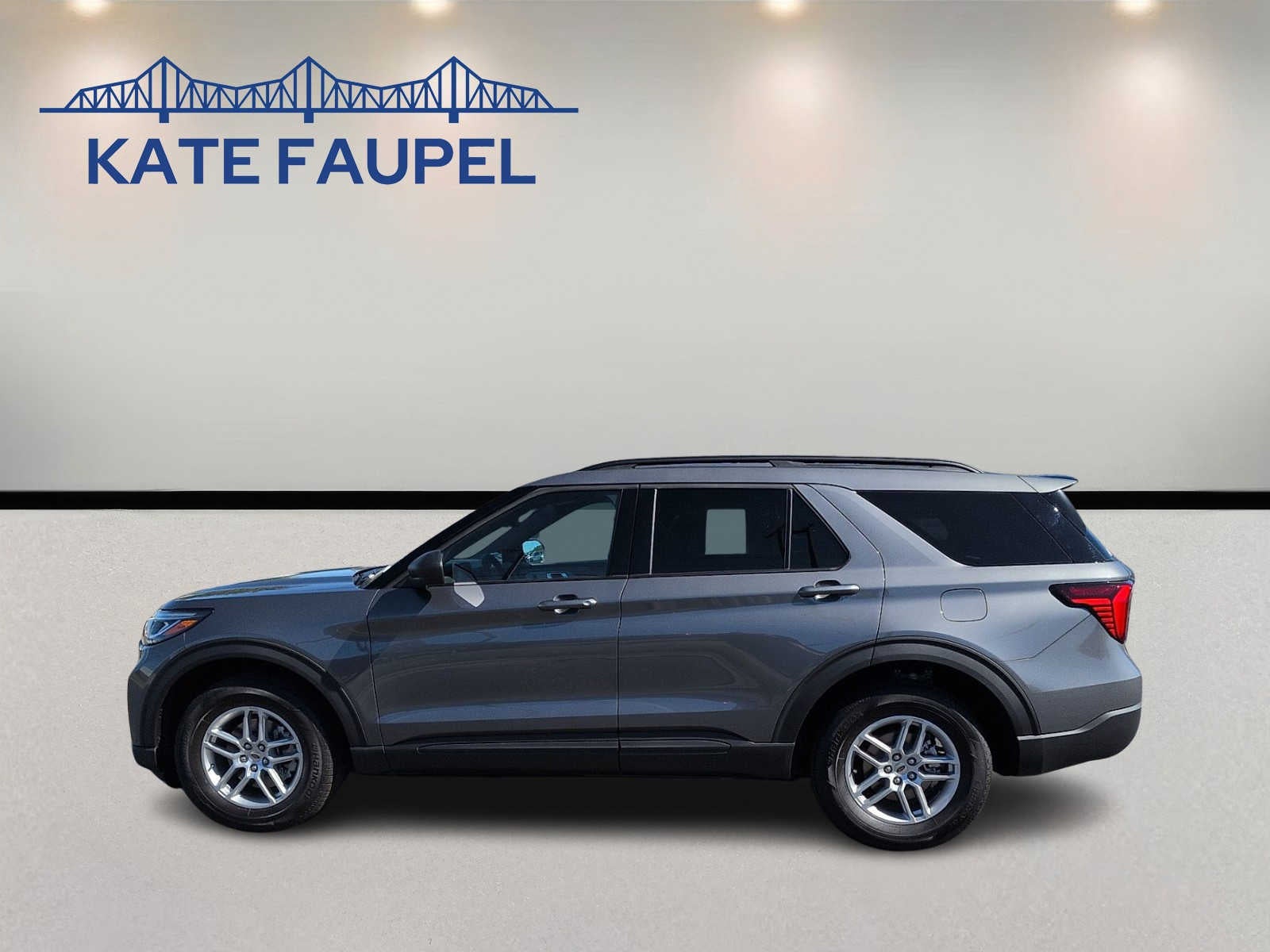 2027 Ford Explorer Active w/200A Pkg