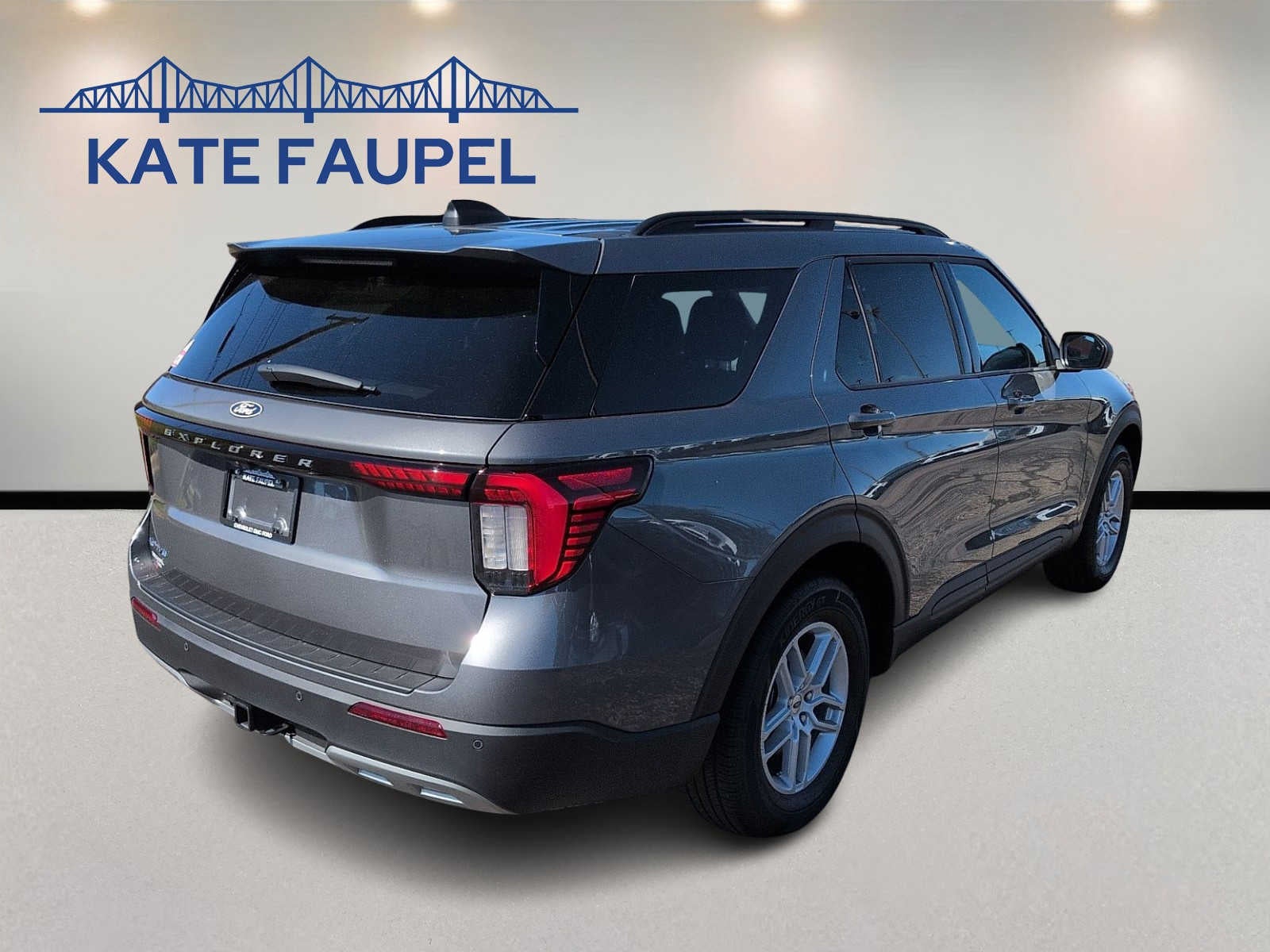 2027 Ford Explorer Active w/200A Pkg