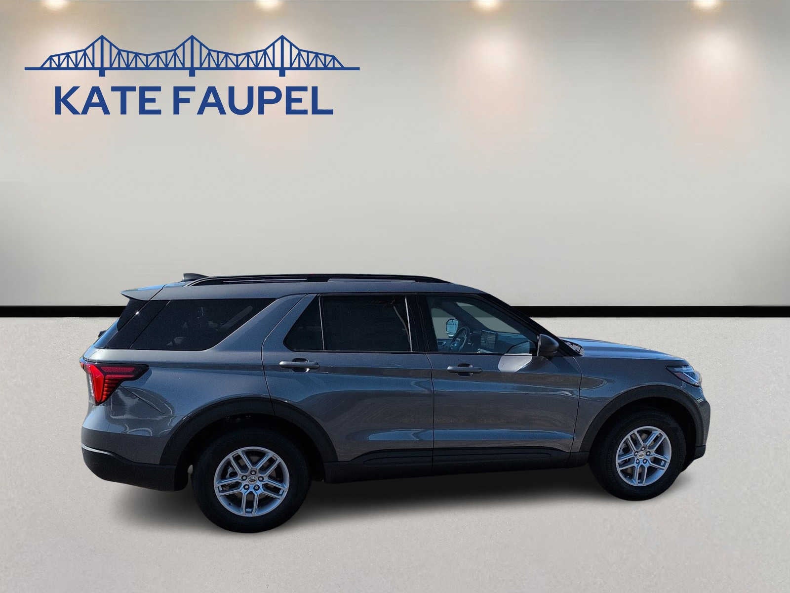 2027 Ford Explorer Active w/200A Pkg