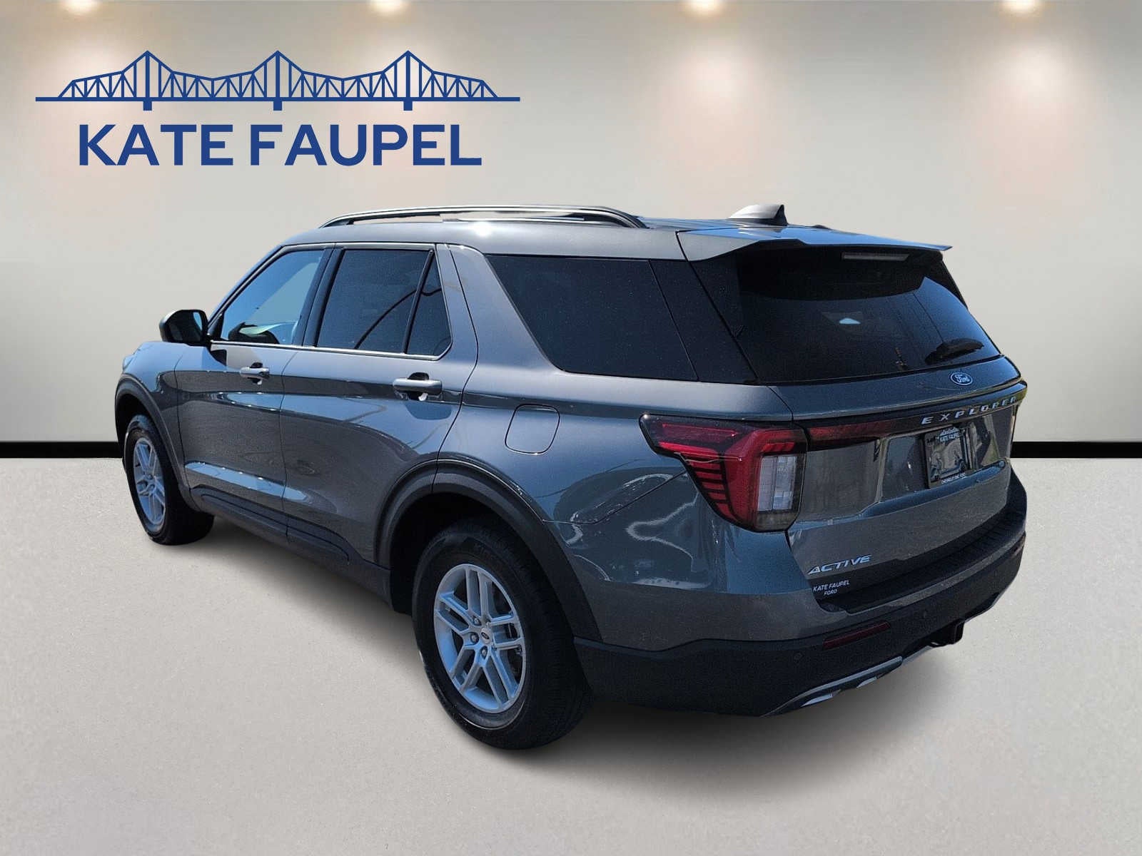 2027 Ford Explorer Active w/200A Pkg