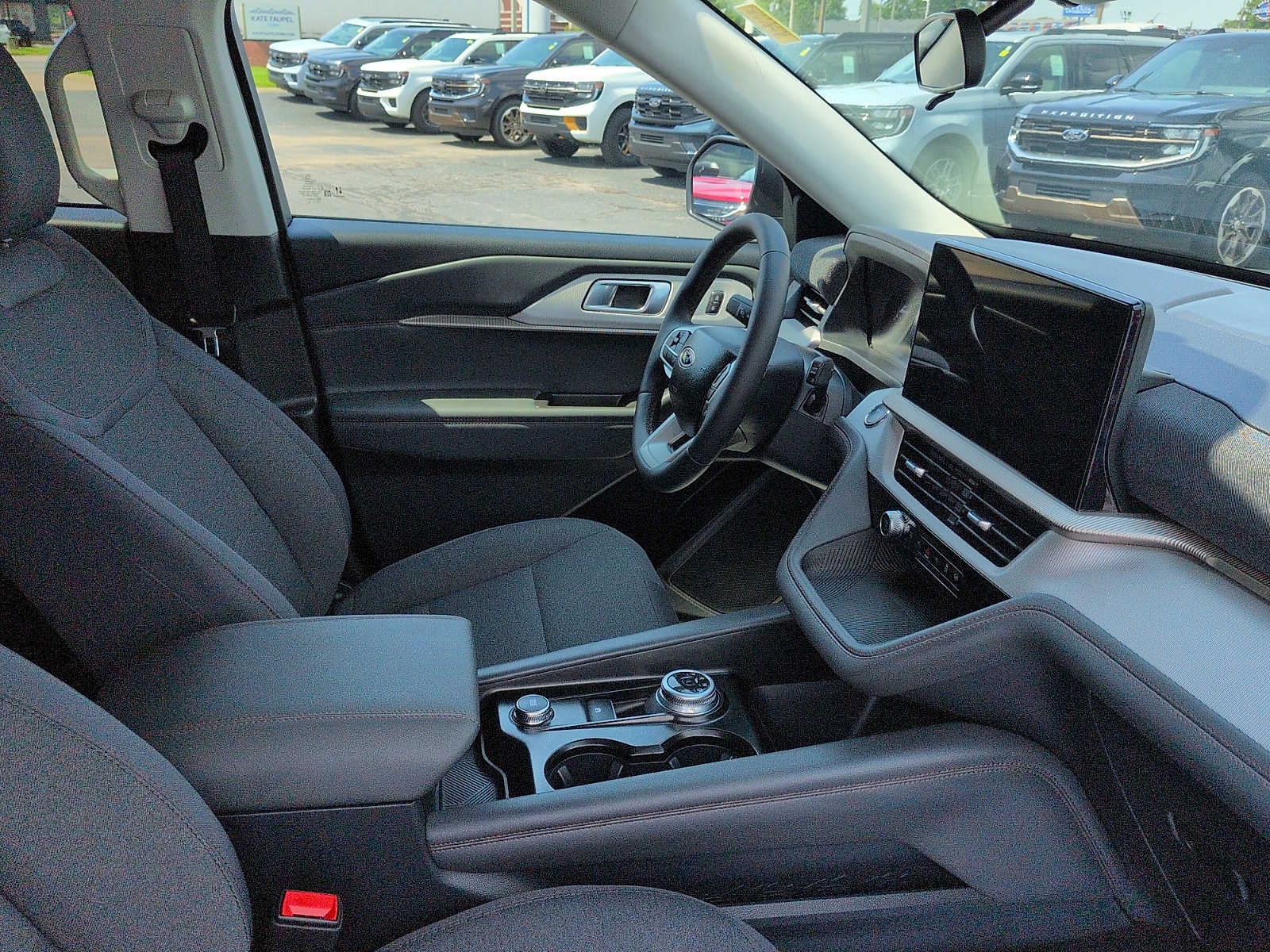 2026 Ford Explorer Active w/200A Pkg