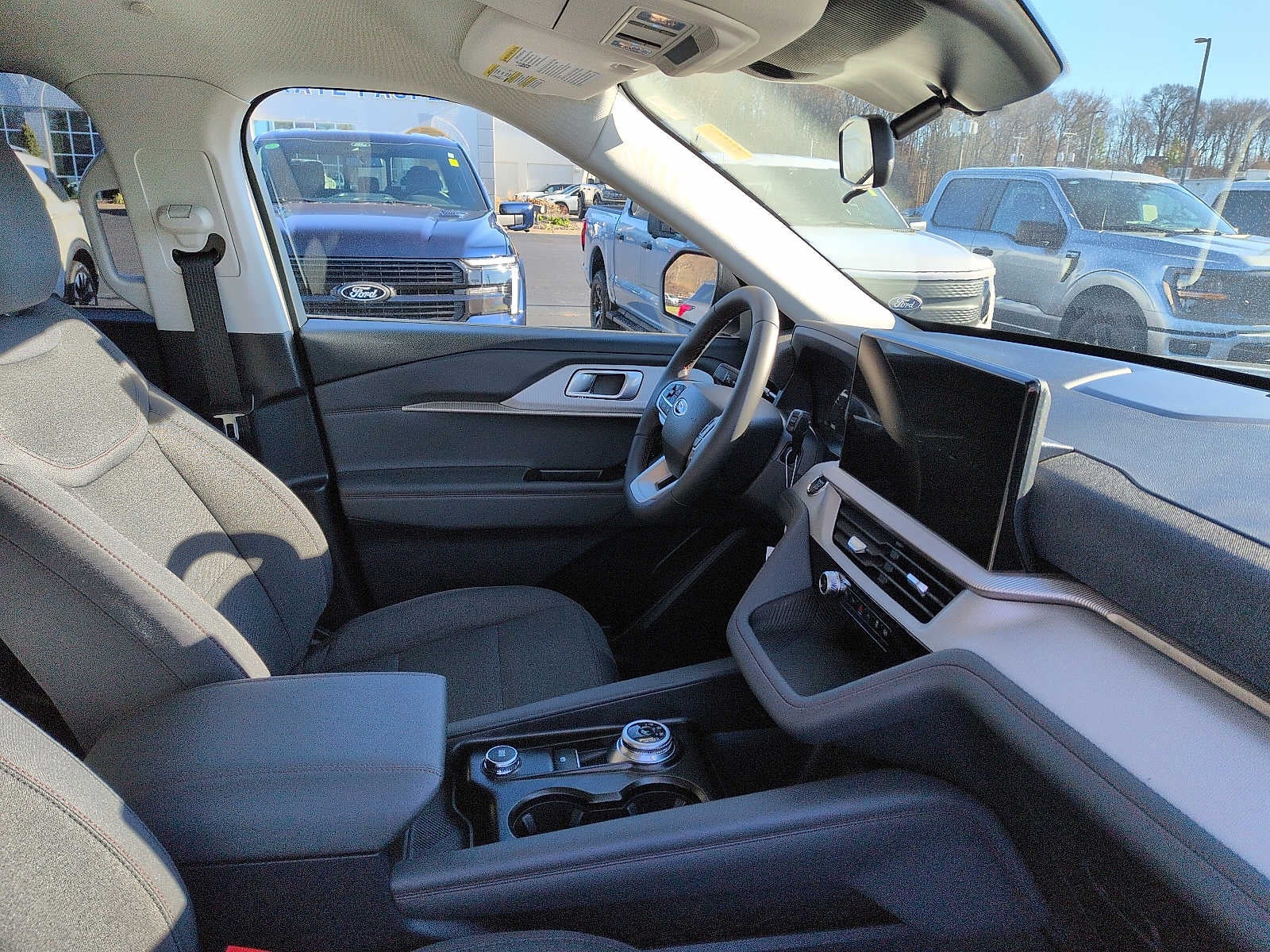 2026 Ford Explorer Active w/100A Pkg