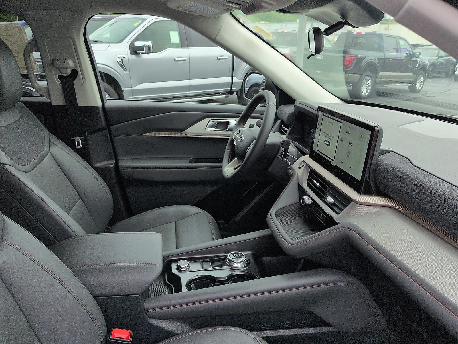 2026 Ford Explorer Active w/200A Pkg