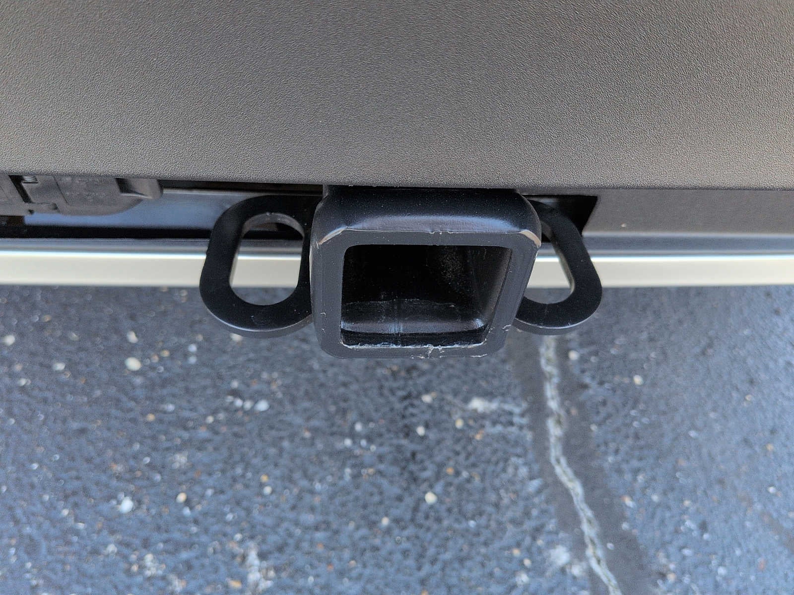 2027 Ford Explorer Active w/200A Pkg