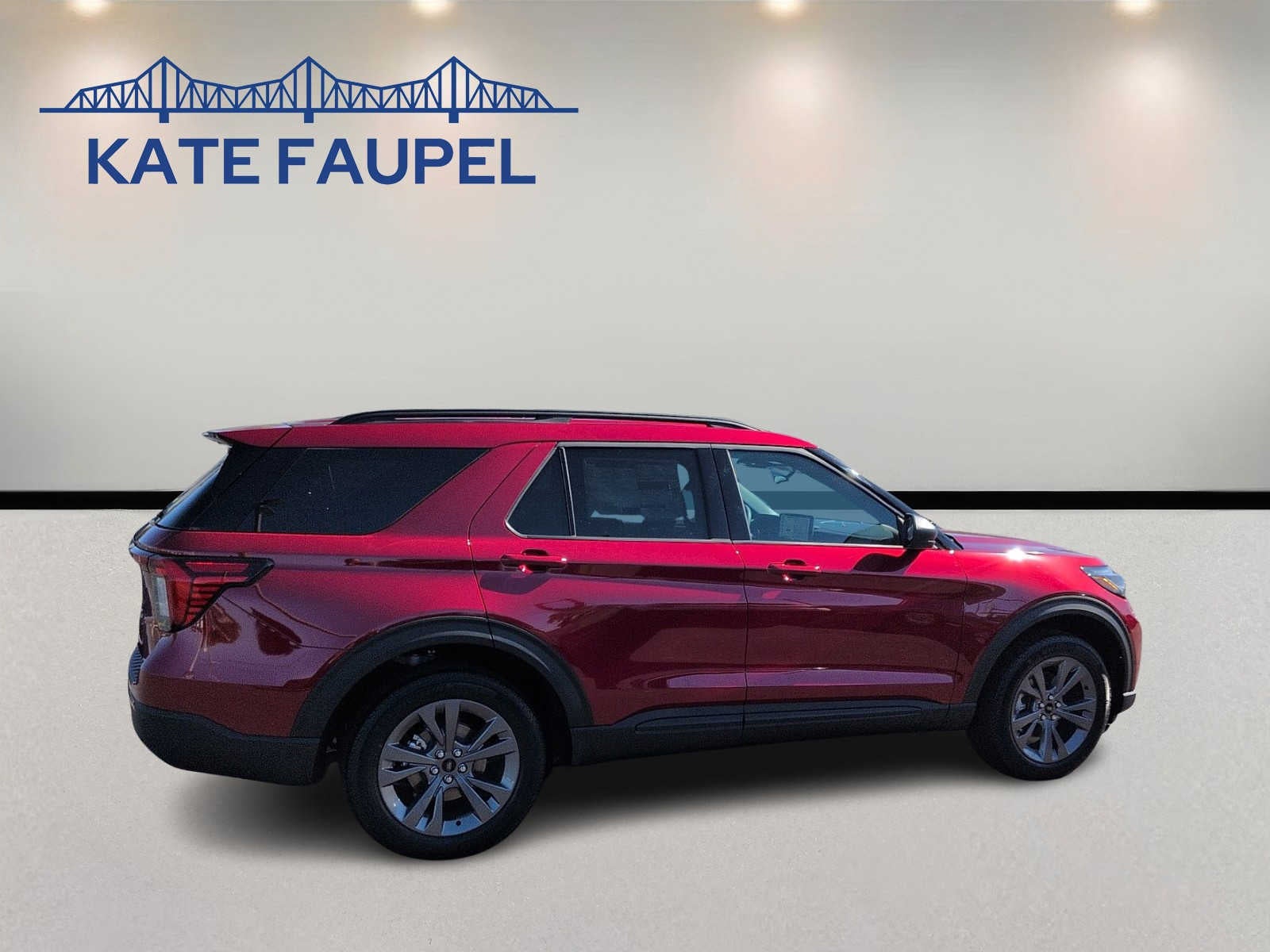2027 Ford Explorer Active w/200A Pkg