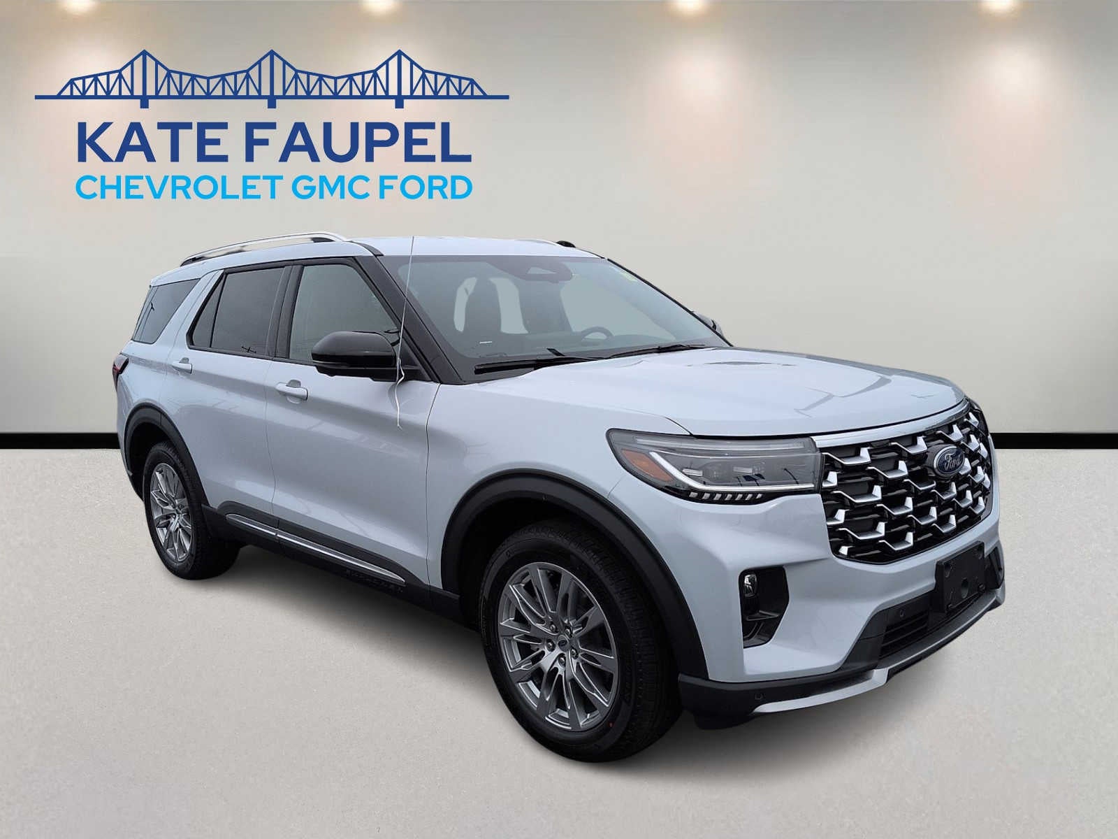 2026 Ford Explorer Platinum 4WD's photo