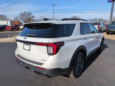 2025 Ford Explorer ST-Line