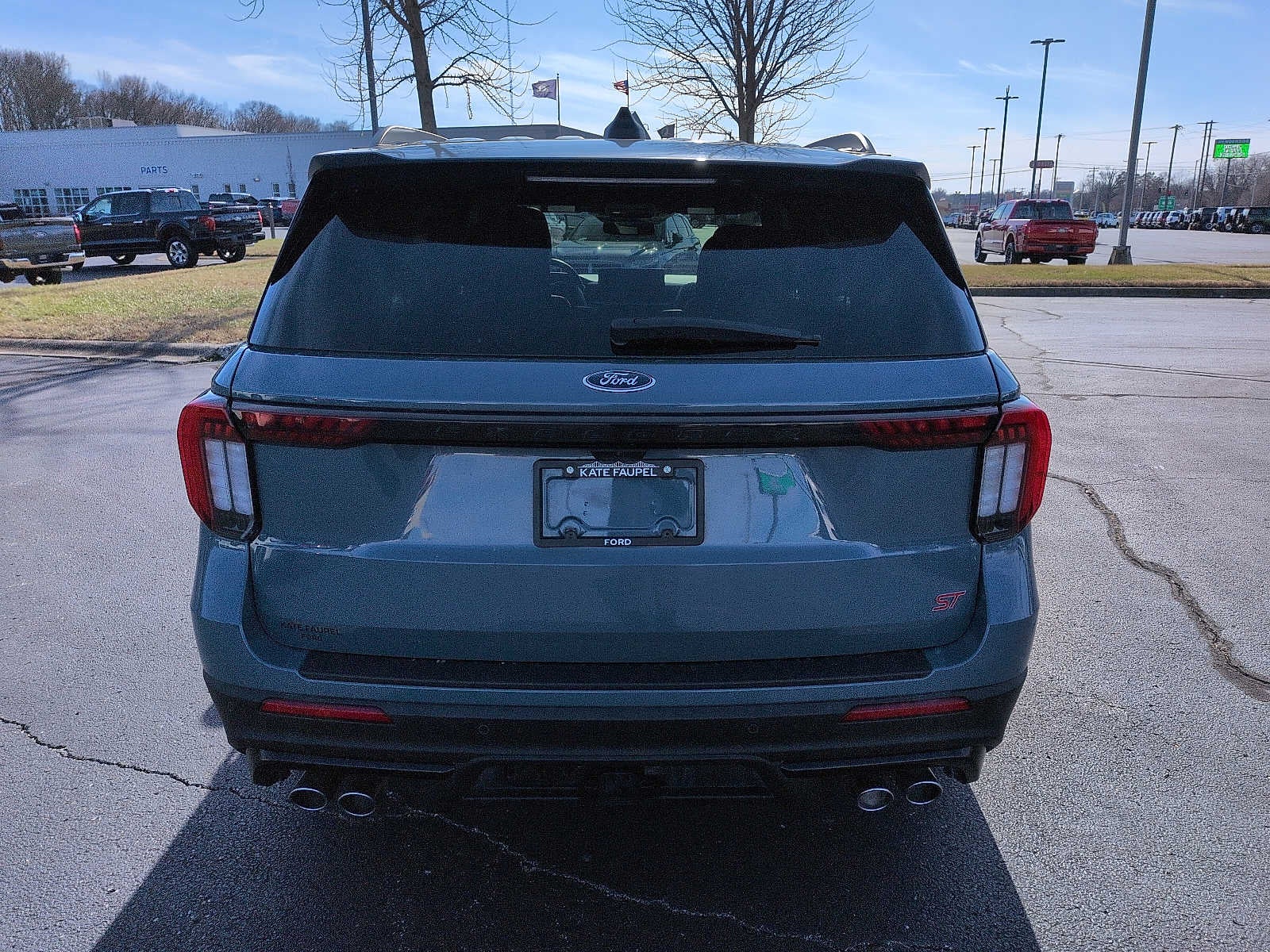 2025 Ford Explorer ST